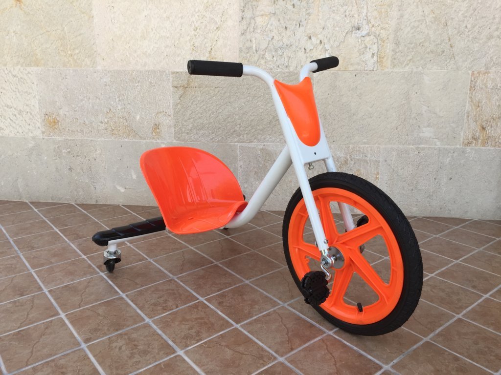 Triciclo 360º Pekecars Naranja